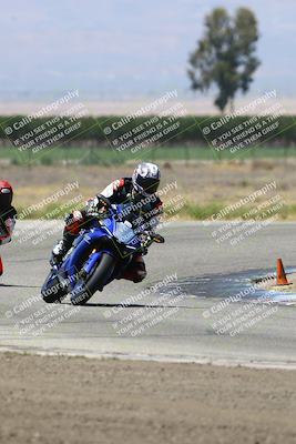 media/May-25-2025-Lets Ride (Sun) [[0ff033e448]]/B Group/1120am (Grapevine)/